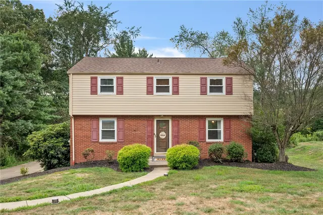 2436 Trotter Dr