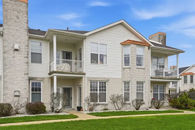 244 Adams Pointe Blvd 10