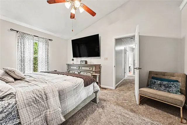 244 Jaclyn Dr gallery image 26