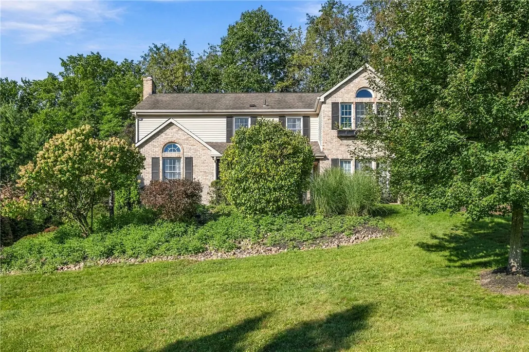 2446 Dogwood Drive