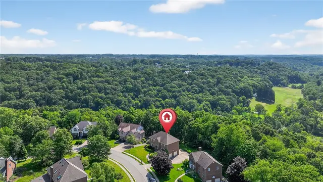 2455 Dogwood Dr gallery image 5