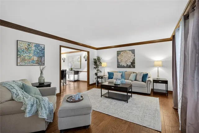 2455 Dogwood Dr gallery image 8