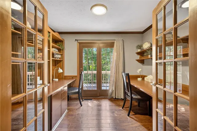 2455 Dogwood Dr gallery image 23