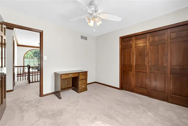 2455 Dogwood Dr gallery image 39