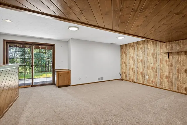 2455 Dogwood Dr gallery image 42