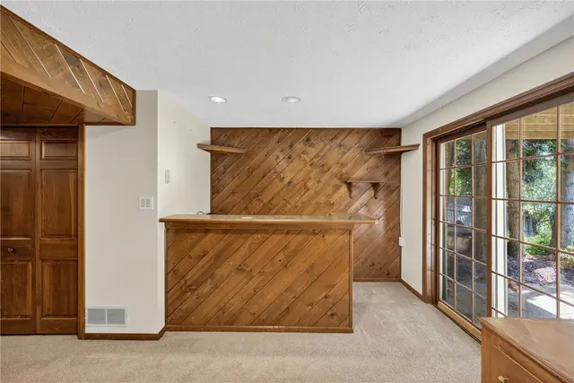 2455 Dogwood Dr gallery image 45