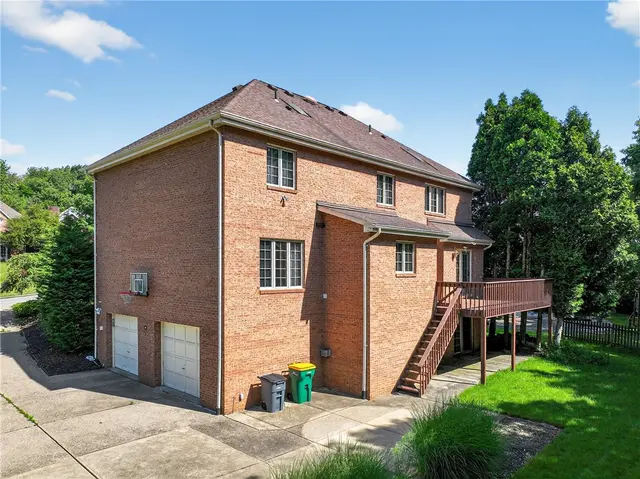 2455 Dogwood Dr gallery image 47