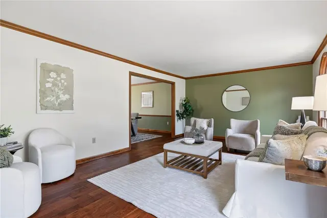 2457 Dogwood Dr gallery image 5
