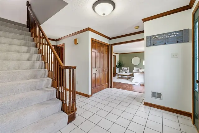 2457 Dogwood Dr gallery image 17