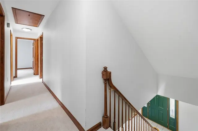 2457 Dogwood Dr gallery image 40