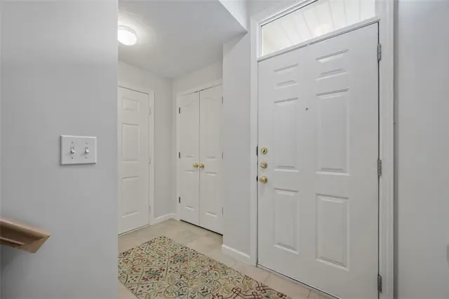 246 Adams Pointe 1 gallery image 2
