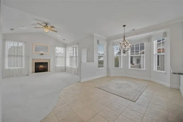 246 Adams Pointe 1 gallery image 22