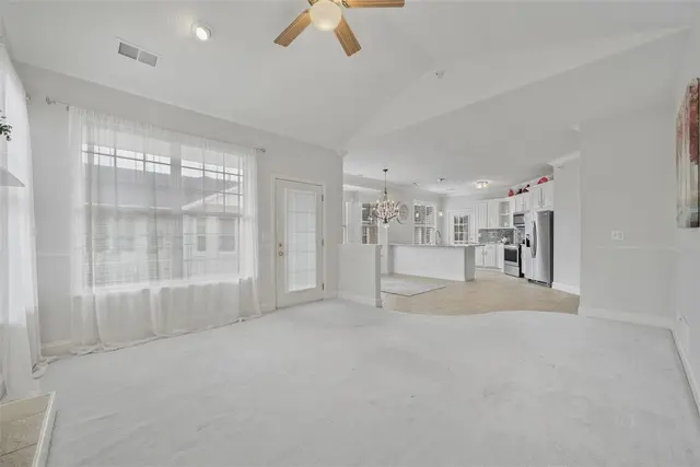 246 Adams Pointe 1 gallery image 28
