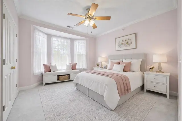 246 Adams Pointe 1 gallery image 29