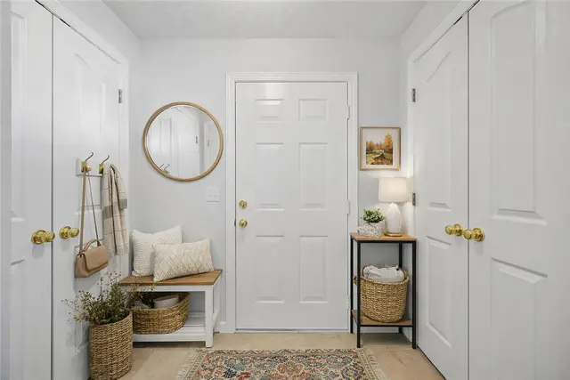 246 Adams Pointe 1 gallery image 31