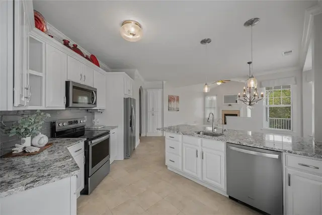 246 Adams Pointe 1 gallery image 33