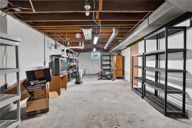 246 Arthur St gallery image 10