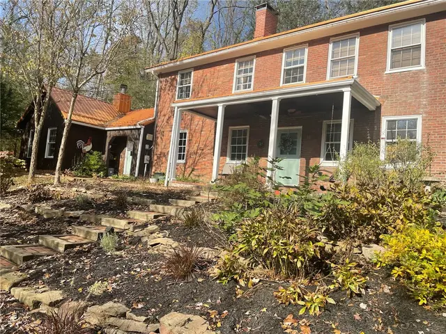 2460 Pleuchel Rd