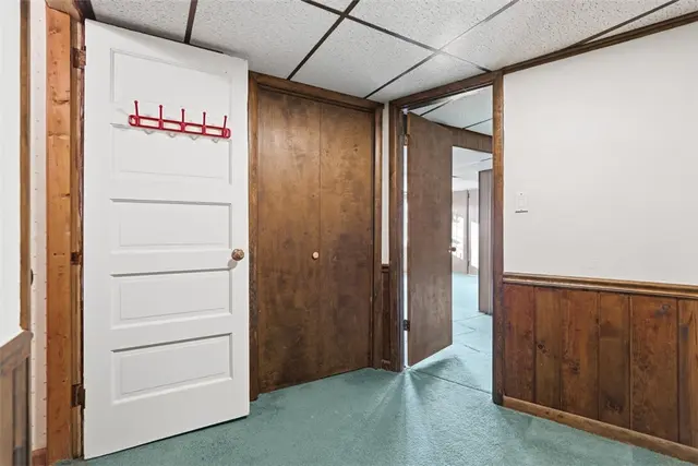 2464 Henry Lane gallery image 9