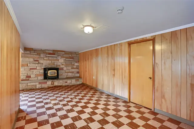 2467 Nicholson Road gallery image 9