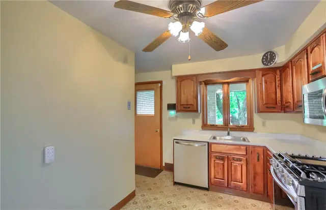 2467 Nicholson Road gallery image 15