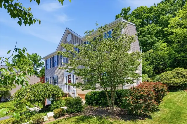 247 Cliffside Dr gallery image 5