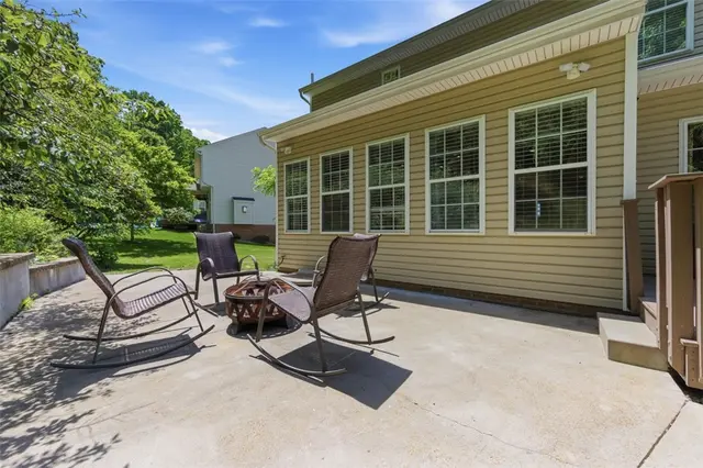 247 Cliffside Dr gallery image 21