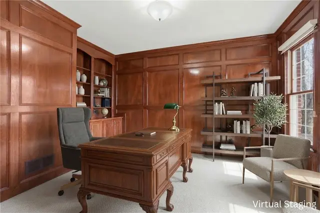247 Erin gallery image 6