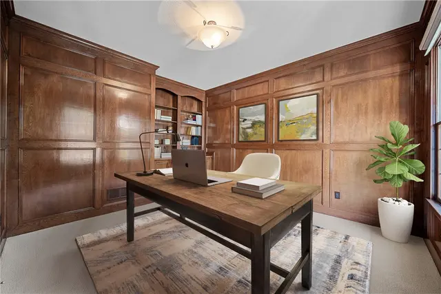 247 Erin Drive gallery image 44