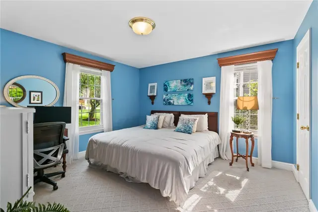 2474 Wedgewood Drive gallery image 4