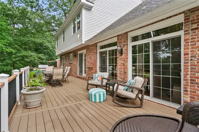 2474 Wedgewood Drive gallery image 37