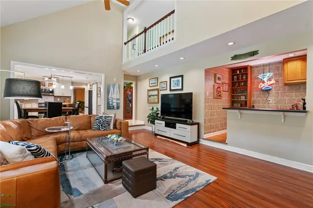2474 Wedgewood Drive gallery image 38