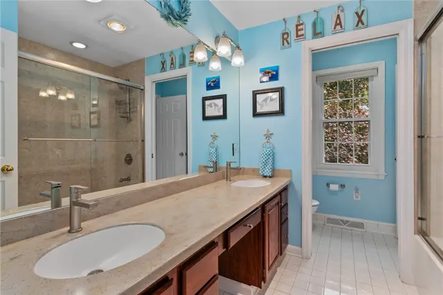 2474 Wedgewood Drive gallery image 42