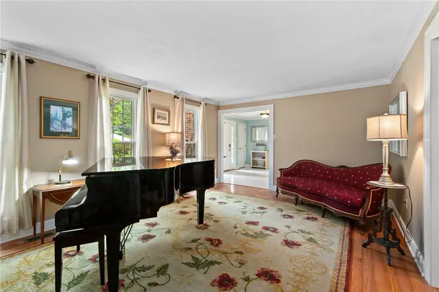 2474 Wedgewood Drive gallery image 50