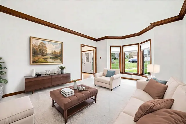 2478 Matterhorn Dr gallery image 11
