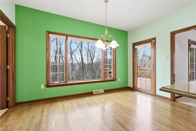 2478 Matterhorn Dr gallery image 28