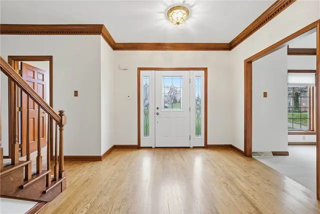 2478 Matterhorn Dr gallery image 29
