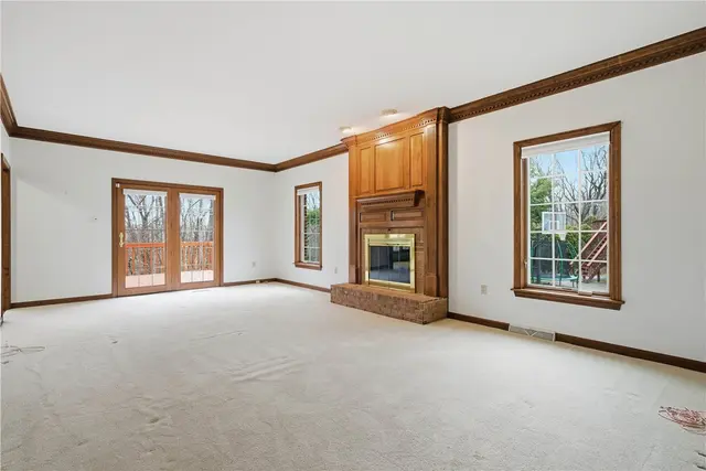2478 Matterhorn Dr gallery image 31