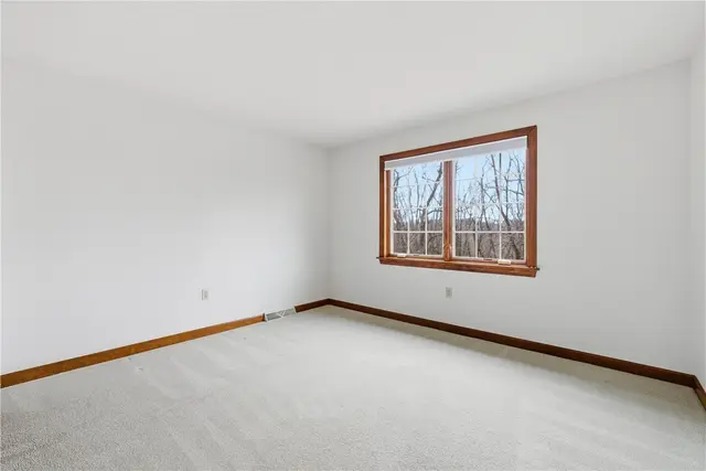 2478 Matterhorn Dr gallery image 38