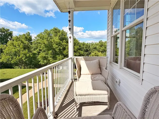 248 Adams Pointe Blvd 7 gallery image 11