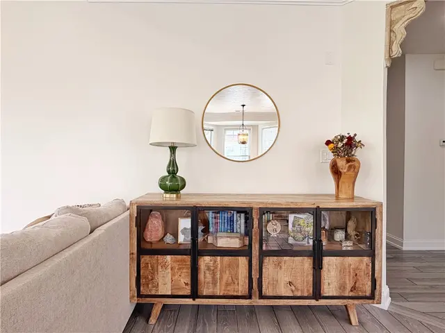 248 Adams Pointe Blvd 7 gallery image 19