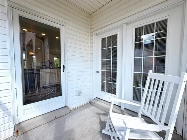 248 Adams Pointe Blvd 7 gallery image 33