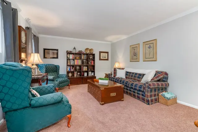 2491 Alydar Dr gallery image 4