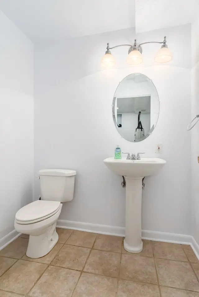 2491 Alydar Dr gallery image 11