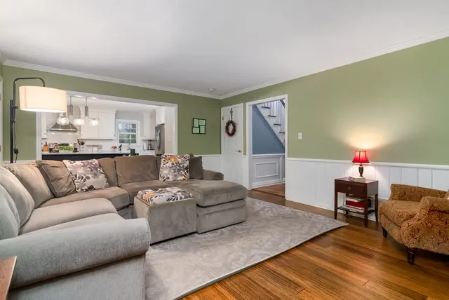2491 Alydar Dr gallery image 23