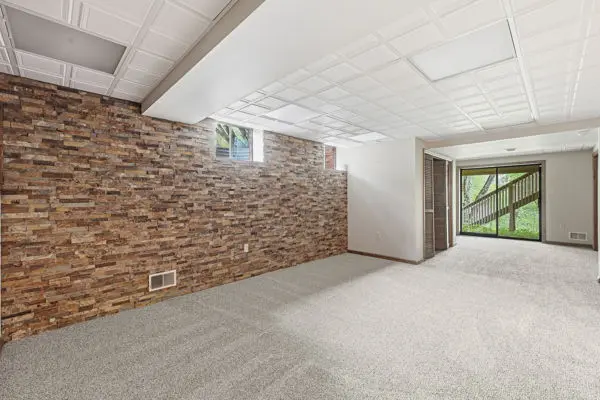 2493 Elkridge Drive DRIVE gallery image 8