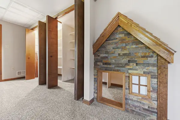 2493 Elkridge Drive DRIVE gallery image 26