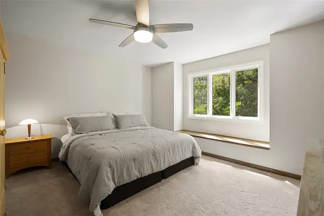 2495 Matterhorn Drive gallery image 4
