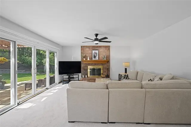 2495 Matterhorn Drive gallery image 22