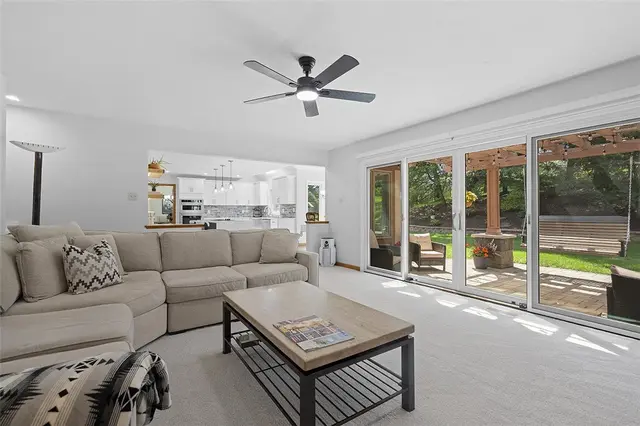 2495 Matterhorn Drive gallery image 34